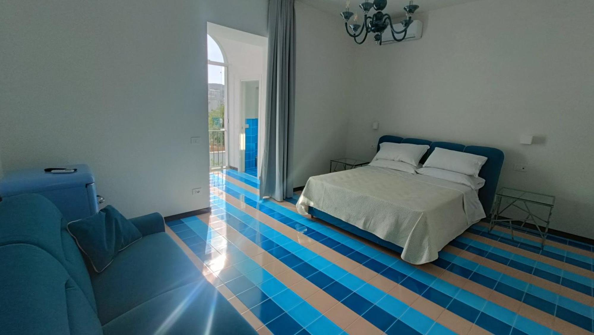 Отель Casa Enzina Сорренто Экстерьер фото