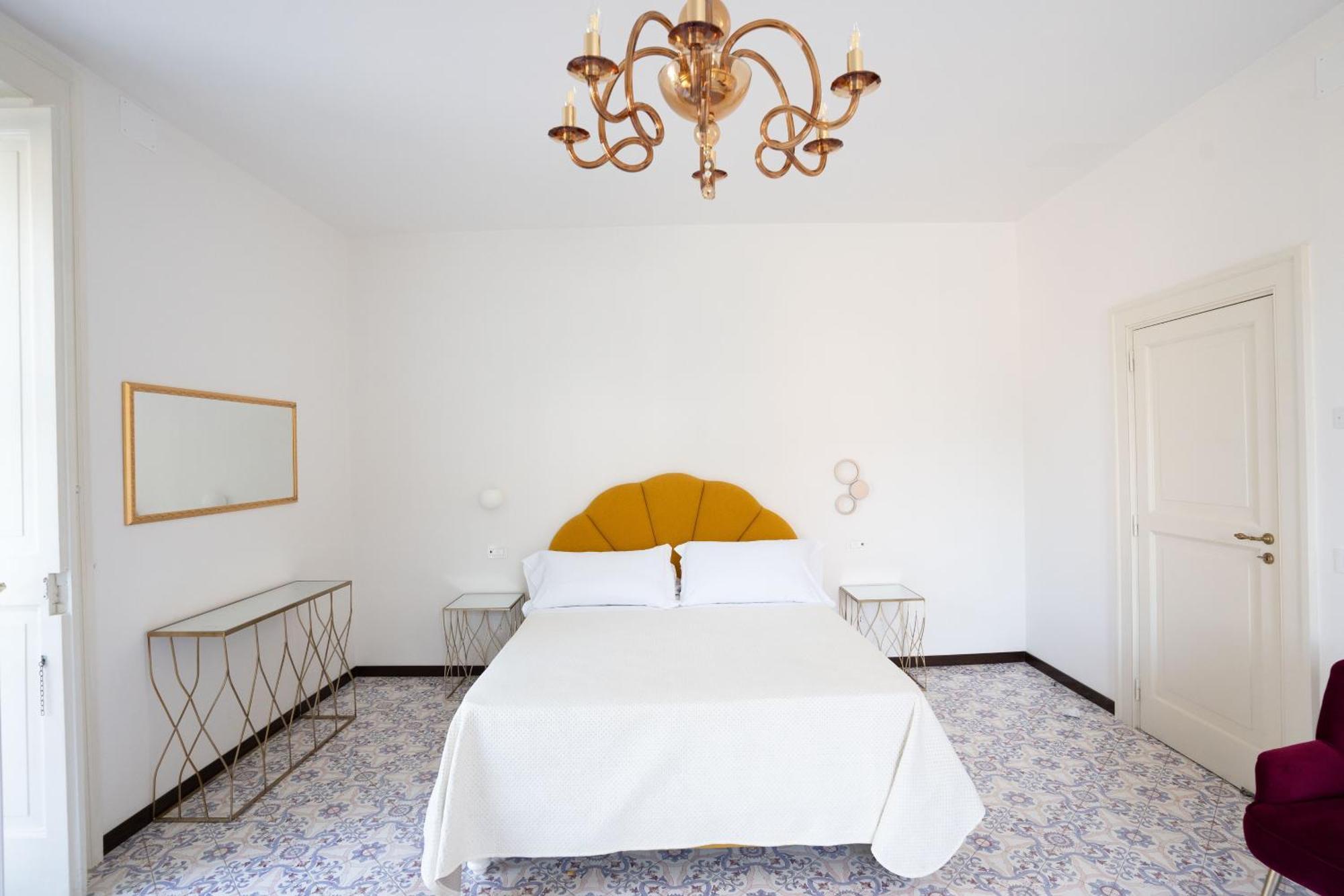 Отель Casa Enzina Сорренто Экстерьер фото